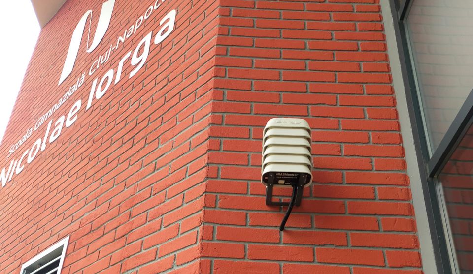 uRADMonitor MODEL CITY on a school facade
